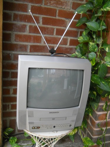 Magnavox mwc13d5 crt - mwc13d5, 13"