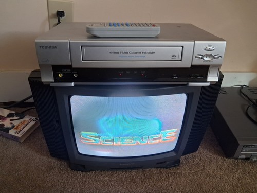 Vtg magnavox crt tv - vtg,