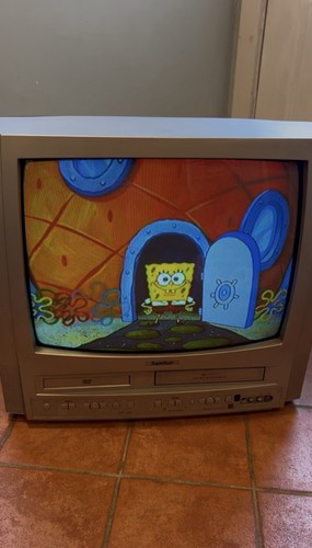 Vintage superscan crt tv - superscan, 19”
