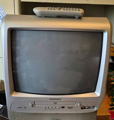 Magnavox crt built - magnavox, built-in