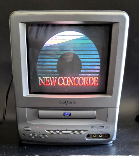 Broksonic ccvg 297 crt - 9",