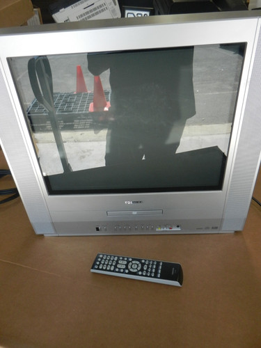 Toshiba flat glass crt - flat,